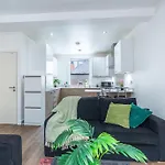 Premier Suites Liverpool Street 2 Bed Apartment Super Central