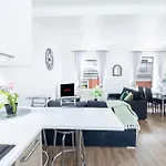 Premier Suites Liverpool Street 2 Bed Apartment Super Central